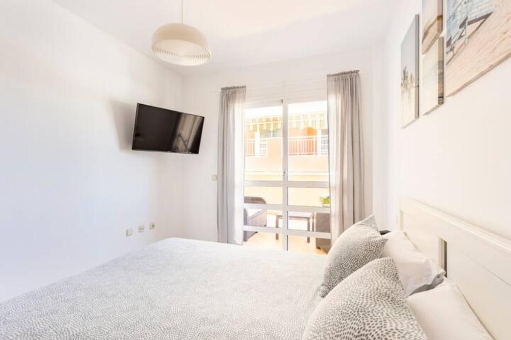 Amplio Y Comodo Apartamento En Callao Salvaje. Екстериор снимка